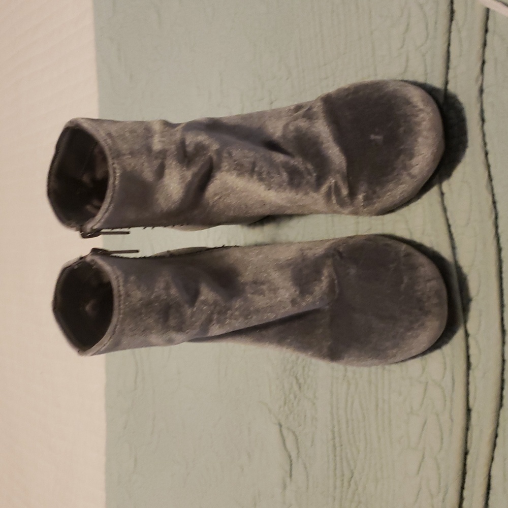 Circis Sam Edelman booties